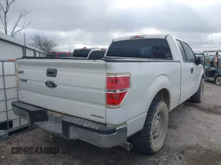 2014 Ford F-150 XL with VIN 1FTFX1CF6EKG22786, listed as a IAAI auction lot 41633180 with 114,966 mi miles. Bid and sale history available at carsss.com. Image 4.