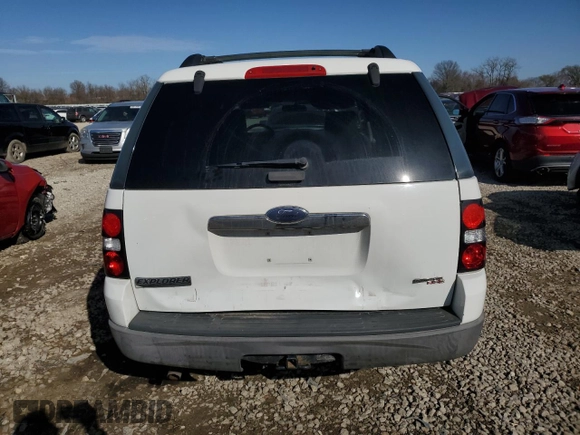2006 Ford Explorer XLS z VIN 1FMEU72E76UA58986, wystawiony jako Copart lot #49586595 z przebiegiem 158 902 mil mil oraz Szkoda całkowita • Salvage title. Historia ofert i sprzedaży dostępna na DreamBid. Obrazek 6.