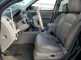 2008 Ford Escape XLT с VIN 1FMCU031X8KB43331, выставлен на аукционе Copart как лот 58225055 с пробегом 187 719 миль миль и На запчасти • Non repairable. История ставок и продаж доступна на DreamBid. Изображение 7.
