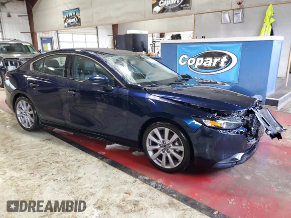 2021 Mazda 3 Select with VIN JM1BPBBL4M1345300, listed as a Copart auction lot 86565614 with 29,529 mi miles and Salvage Title. Bid and sale history available at carsss.com. Image 4.