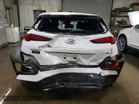2018 Hyundai Kona SE with VIN KM8K1CAA6JU130465, listed as a Copart auction lot 79667824 with 80,784 mi miles and Salvage Title. Bid and sale history available at carsss.com. Image 6.