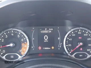 2018 Jeep Renegade Altitude z VIN ZACCJABB6JPG68976, wystawiony jako IAAI lot #42199152 z przebiegiem 113 606 mil mil oraz . Historia ofert i sprzedaży dostępna na DreamBid. Obrazek 7.