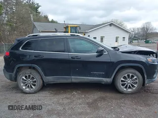 2019 Jeep Cherokee Latitude Plus with VIN 1C4PJMLB1KD237138, listed as a IAAI auction lot 41956339 with 81,180 mi miles. Bid and sale history available at carsss.com. Image 13.