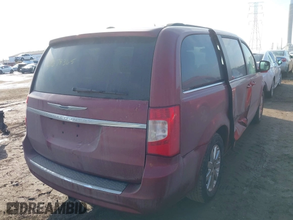 2013 Chrysler Town & Country Touring z VIN 2C4RC1BG0DR684199, wystawiony jako IAAI lot #41679365 z przebiegiem 115 607 mil mil oraz . Historia ofert i sprzedaży dostępna na DreamBid. Obrazek 4.