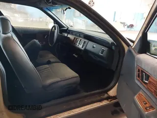 1990 Buick Regal с VIN 2G4WB14LXL1458244, выставлен на аукционе IAAI как лот 42364213 с пробегом 45 816 миль миль и . История ставок и продаж доступна на DreamBid. Изображение 5.
