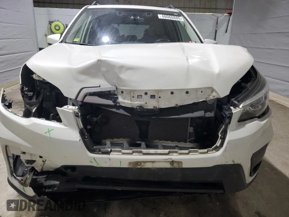 2019 Subaru Forester Premium with VIN JF2SKAEC8KH449783, listed as a Copart auction lot 48060885 with 62,117 mi miles and Salvage Title. Bid and sale history available at carsss.com. Image 5.