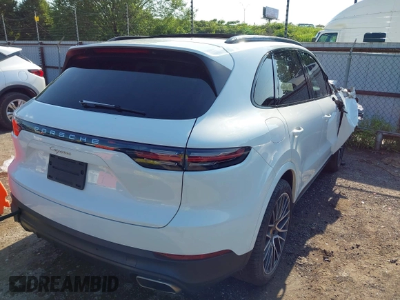 2021 Porsche Cayenne с VIN WP1AA2AYXMDA09268, выставлен на аукционе IAAI как лот 42458825 с пробегом Не указан миль и . История ставок и продаж доступна на DreamBid. Изображение 4.