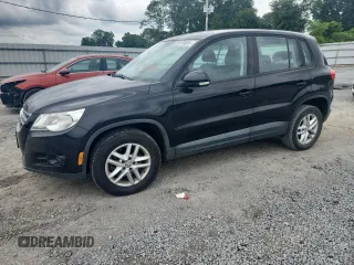 2011 Volkswagen Tiguan SEL w/Premium Navi z VIN WVGAV7AX3BW532297, wystawiony jako Copart lot #59113695 z przebiegiem 168 195 mil mil oraz Czysty tytuł • Clean title. Historia ofert i sprzedaży dostępna na DreamBid. Obrazek 1.