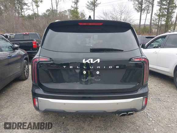 2024 Kia Telluride EX with VIN 5XYP34GC6RG445587, listed as a IAAI auction lot 41478254 with 21,299 mi miles and . Bid and sale history available at DreamBid. Image 16.