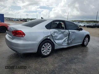 2015 Volkswagen Passat Limited Edition with VIN 1VWAT7A30FC009315, listed as a Copart auction lot 61481785 with 50,012 mi miles and Salvage title. Bid and sale history available at DreamBid. Image 3.