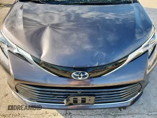 2023 Toyota Sienna Platinum with VIN 5TDESKFC1PS107059, listed as a Copart auction lot 59583485 with Not provided miles and Salvage title. Bid and sale history available at DreamBid. Image 12.