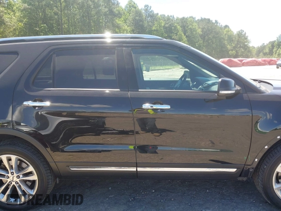 2019 Ford Explorer Limited z VIN 1FM5K8F82KGA03399, wystawiony jako IAAI lot #42329958 z przebiegiem 60 028 mil mil oraz . Historia ofert i sprzedaży dostępna na DreamBid. Obrazek 14.