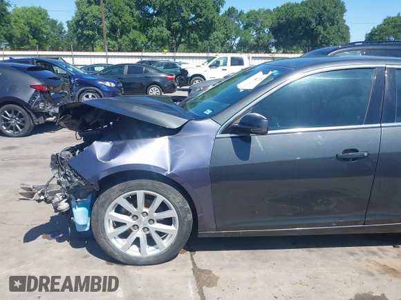 2015 Chevrolet Malibu LT with VIN 1G11D5SL0FF121638, listed as a IAAI auction lot 41942357 with 174,361 mi miles and . Bid and sale history available at DreamBid. Image 18.