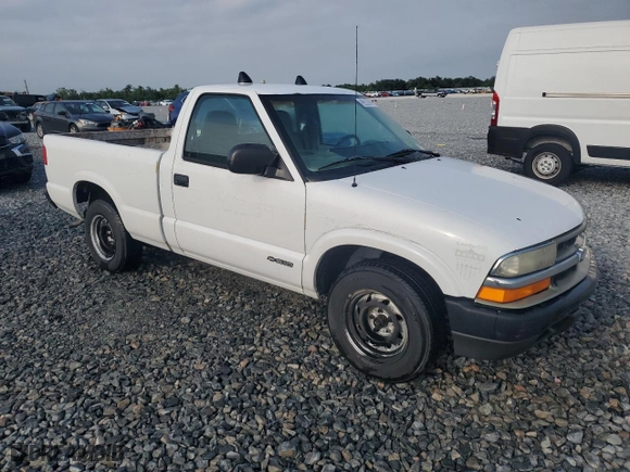 1998 Chevrolet S-10 with VIN 1GCCS14X5WK171392, listed as a Copart auction lot 53386355 with 111,554 mi miles and Clean Title. Bid and sale history available at carsss.com. Image 4.