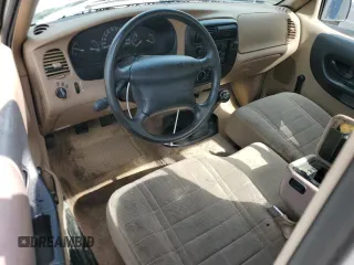 1997 Ford Ranger XLT z VIN 1FTCR10A6VUD38309, wystawiony jako Copart lot #54357705 z przebiegiem 129 777 mil mil oraz Szkody całkowita. Historia ofert i sprzedaży dostępna na DreamBid. Obrazek 8.