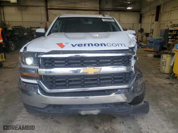2018 Chevrolet Silverado 1500 LT with VIN 1GCVKREC9JZ286077, listed as a Copart auction lot 52289535 with 135,183 mi miles and Non Repairable. Bid and sale history available at carsss.com. Image 5.