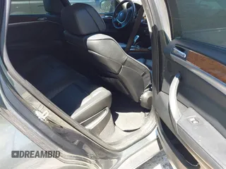 2012 BMW X6 35i z VIN 5UXFG2C53CL782126, wystawiony jako IAAI lot #42005838 z przebiegiem 124 646 mil mil oraz . Historia ofert i sprzedaży dostępna na DreamBid. Obrazek 8.