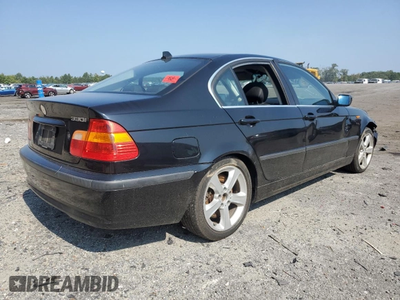 2005 BMW 3 Series 330i with VIN WBAEV53455KM42476, listed as a Copart auction lot 68760164 with 185,678 mi miles and Clean Title. Bid and sale history available at carsss.com. Image 3.