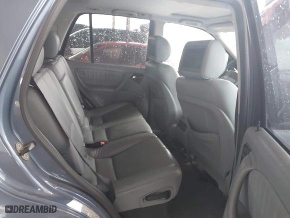 2005 Mercedes-Benz M-Class 3.7L with VIN 4JGAB57E25A560516, listed as a IAAI auction lot 41898369 with 125,927 mi miles. Bid and sale history available at carsss.com. Image 8.