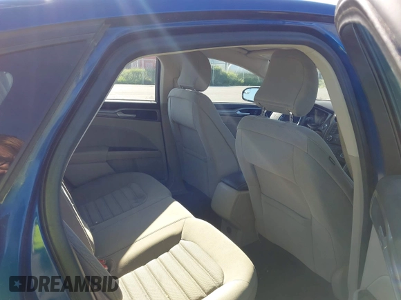 2017 Ford Fusion SE z VIN 3FA6P0H73HR260806, wystawiony jako IAAI lot #42311343 z przebiegiem 143 094 mil mil oraz . Historia ofert i sprzedaży dostępna na DreamBid. Obrazek 8.