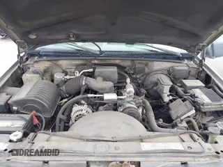 1999 Chevrolet Tahoe Z71 with VIN 1GNEK13R4XJ504675, listed as a IAAI auction lot 42162102 with 320,128 mi miles and . Bid and sale history available at DreamBid. Image 10.