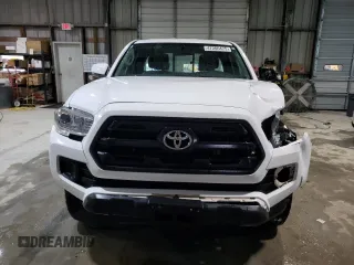 2017 Toyota Tacoma SR z VIN 5TFSX5EN4HX049906, wystawiony jako Copart lot #47266475 z przebiegiem 117 976 mil mil oraz Szkoda całkowita • Salvage title. Historia ofert i sprzedaży dostępna na DreamBid. Obrazek 5.