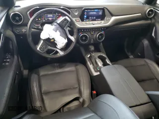 2019 Chevrolet Blazer с VIN 3GNKBHRS6KS652985, выставлен на аукционе Copart как лот 57332285 с пробегом 56 709 миль миль и Списание • Salvage title. История ставок и продаж доступна на DreamBid. Изображение 8.
