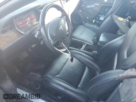 2019 Tesla Model S 75D z VIN 5YJSA1E26KF311684, wystawiony jako Copart lot #84538004 z przebiegiem 165 323 mil mil oraz Szkoda całkowita • Salvage title. Historia ofert i sprzedaży dostępna na DreamBid. Obrazek 7.