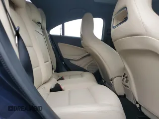 2018 Mercedes-Benz CLA 250 z VIN WDDSJ4GB0JN653605, wystawiony jako Copart lot #53634615 z przebiegiem 38 095 mil mil oraz Szkoda całkowita • Salvage title. Historia ofert i sprzedaży dostępna na DreamBid. Obrazek 10.