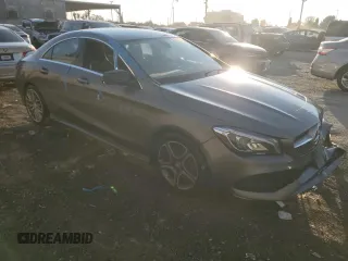 2017 Mercedes-Benz CLA 250 z VIN WDDSJ4EB4HN426351, wystawiony jako Copart lot #89305835 z przebiegiem Nie podano mil oraz Tytuł czysty. Historia ofert i sprzedaży dostępna na DreamBid. Obrazek 4.