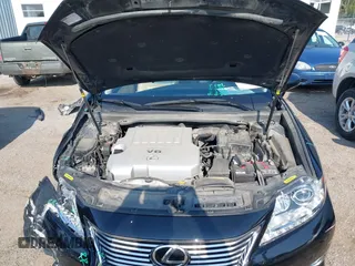 2013 Lexus ES 250 z VIN JTHBK1GG7D2077209, wystawiony jako IAAI lot #42435416 z przebiegiem 60 452 mil mil oraz . Historia ofert i sprzedaży dostępna na DreamBid. Obrazek 10.