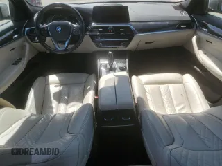 2018 BMW 5 Series 530i xDrive with VIN WBAJA7C58JG908526, listed as a Copart auction lot 53632695 with 172,928 mi miles and Clean Title. Bid and sale history available at carsss.com. Image 8.
