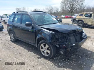 2011 Subaru Forester X z VIN JF2SHBBC7BH764549, wystawiony jako IAAI lot #42159510 z przebiegiem Nie podano mil oraz . Historia ofert i sprzedaży dostępna na DreamBid. Obrazek 1.