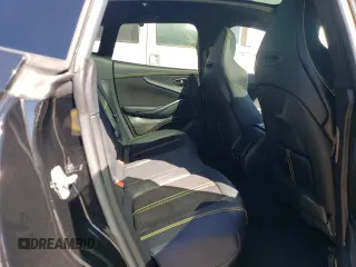 2022 Aston Martin DBX z VIN SD7VUJAW1NTV05151, wystawiony jako Copart lot #70043184 z przebiegiem 14 345 mil mil oraz Szkody całkowita. Historia ofert i sprzedaży dostępna na DreamBid. Obrazek 10.