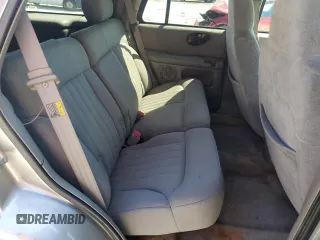 2004 Chevrolet Blazer LS z VIN 1GNDT13X54K166622, wystawiony jako Copart lot #50248605 z przebiegiem 198 301 mil mil oraz Szkoda całkowita • Salvage title. Historia ofert i sprzedaży dostępna na DreamBid. Obrazek 11.