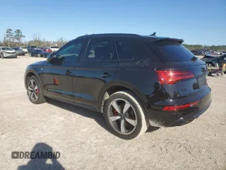 2024 Audi Q5 S line Premium Plus with VIN WA1EAAFY2R2050674, listed as a Copart auction lot 47789555 with 2,275 mi miles and Salvage Title. Bid and sale history available at carsss.com. Image 2.