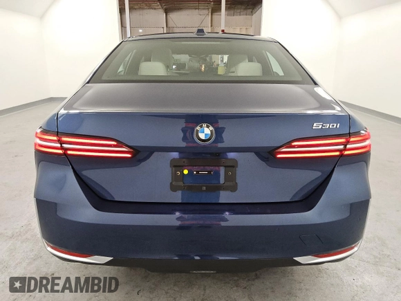 2024 BMW 5 Series 530i with VIN WBA43FJ05RCP84503, listed as a Copart auction lot 81787554 with 20,200 mi miles and Clean Title. Bid and sale history available at carsss.com. Image 6.