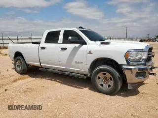 2022 Ram 2500 Tradesman z VIN 3C6UR5HL2NG346645, wystawiony jako Copart lot #60166845 z przebiegiem 70 932 mil mil oraz Szkoda całkowita • Salvage title. Historia ofert i sprzedaży dostępna na DreamBid. Obrazek 4.