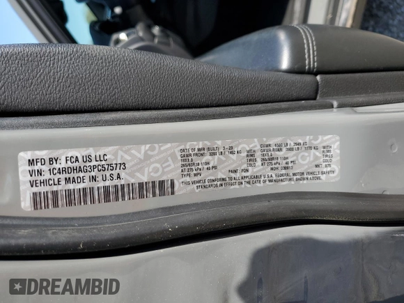 2023 Dodge Durango SXT z VIN 1C4RDHAG3PC575773, wystawiony jako Copart lot #50743785 z przebiegiem 32 236 mil mil oraz Szkoda całkowita • Salvage title. Historia ofert i sprzedaży dostępna na DreamBid. Obrazek 13.