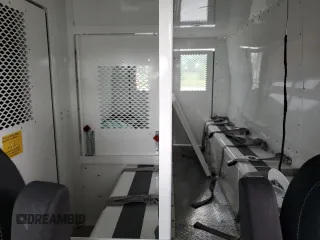 2020 Ford Transit Cargo z VIN 1FTBR2C88LKB37496, wystawiony jako Copart lot #54961444 z przebiegiem 79 838 mil mil oraz Szkoda całkowita • Salvage title. Historia ofert i sprzedaży dostępna na DreamBid. Obrazek 11.