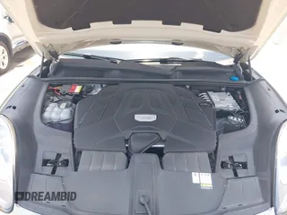 2022 Porsche Cayenne с VIN WP1AA2AY2NDA05622, выставлен на аукционе IAAI как лот 42684024 с пробегом 41 715 миль миль и . История ставок и продаж доступна на DreamBid. Изображение 10.