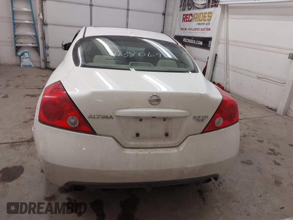 2008 Nissan Altima 3.5 SE with VIN 1N4BL24E58C165172, listed as a IAAI auction lot 41380699 with 191,249 mi miles. Bid and sale history available at carsss.com. Image 16.