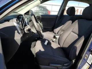 2005 Pontiac Vibe with VIN 5Y2SM63895Z441016, listed as a Copart auction lot 77203554 with 299,999 mi miles and Clean Title. Bid and sale history available at carsss.com. Image 7.