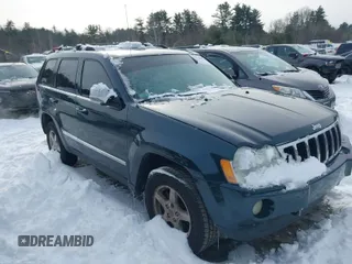 2005 Jeep Grand Cherokee Limited with VIN 1J4HR58N45C654943, listed as a IAAI auction lot 41468554 with 105,172 mi miles. Bid and sale history available at carsss.com. Image 1.
