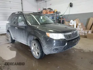 2010 Subaru Forester 2.5X Premium with VIN JF2SH6CC1AG728883, listed as a IAAI auction lot 41536308 with 81,155 mi miles. Bid and sale history available at carsss.com. Image 1.