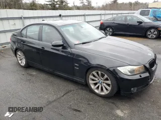 2011 BMW 3 Series 328i xDrive with VIN WBAPK5C53BA662260, listed as a Copart auction lot 45504515 with 132,601 mi miles and Salvage Title. Bid and sale history available at carsss.com. Image 4.