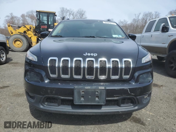 2014 Jeep Cherokee Altitude with VIN 1C4PJMCSXEW121087, listed as a Copart auction lot 50429715 with 172,461 mi miles and Clean Title. Bid and sale history available at carsss.com. Image 5.