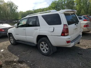 2004 Toyota 4Runner SR5 with VIN JTEBU14RX40029339, listed as a Copart auction lot 53664885 with 209,879 mi miles and Salvage Title. Bid and sale history available at DreamBid. Image 2.
