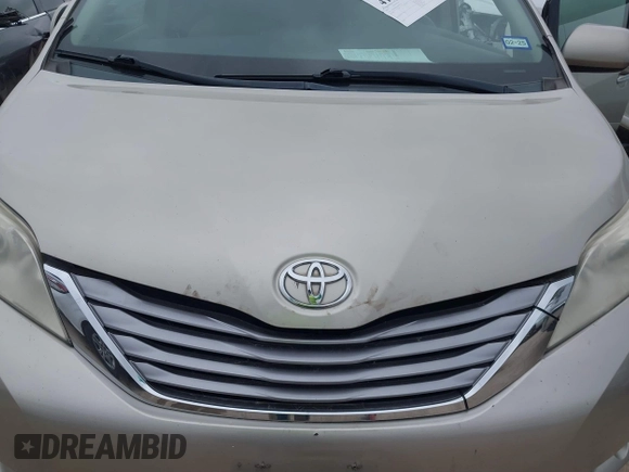 2015 Toyota Sienna XLE с VIN 5TDYK3DC4FS677254, выставлен на аукционе IAAI как лот 41708885 с пробегом 122 637 миль миль и . История ставок и продаж доступна на DreamBid. Изображение 6.