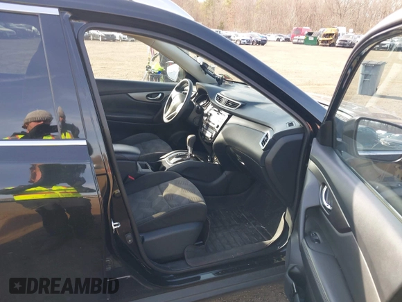 2016 Nissan Rogue SV with VIN KNMAT2MV4GP727768, listed as a IAAI auction lot 41794234 with 76,139 mi miles. Bid and sale history available at carsss.com. Image 5.